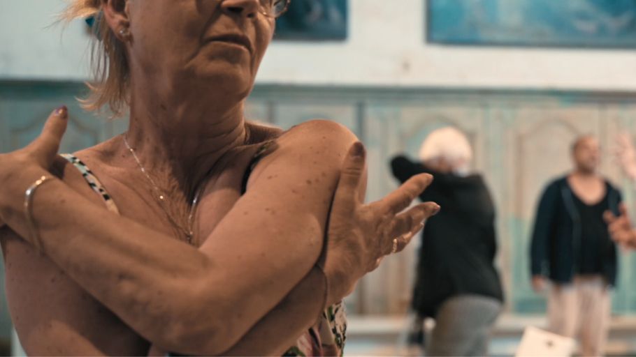 Assis mais toujours debout S2 — 22-23