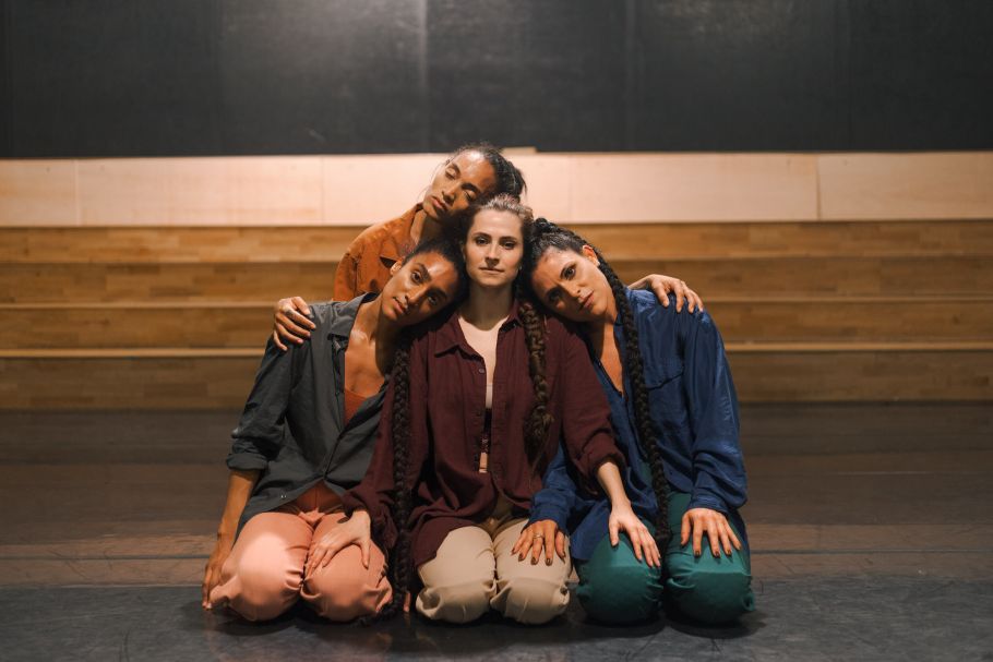 JULIANA KIS - BRAINSTORM DANCE COMPANY | MAI-JUIN 2022